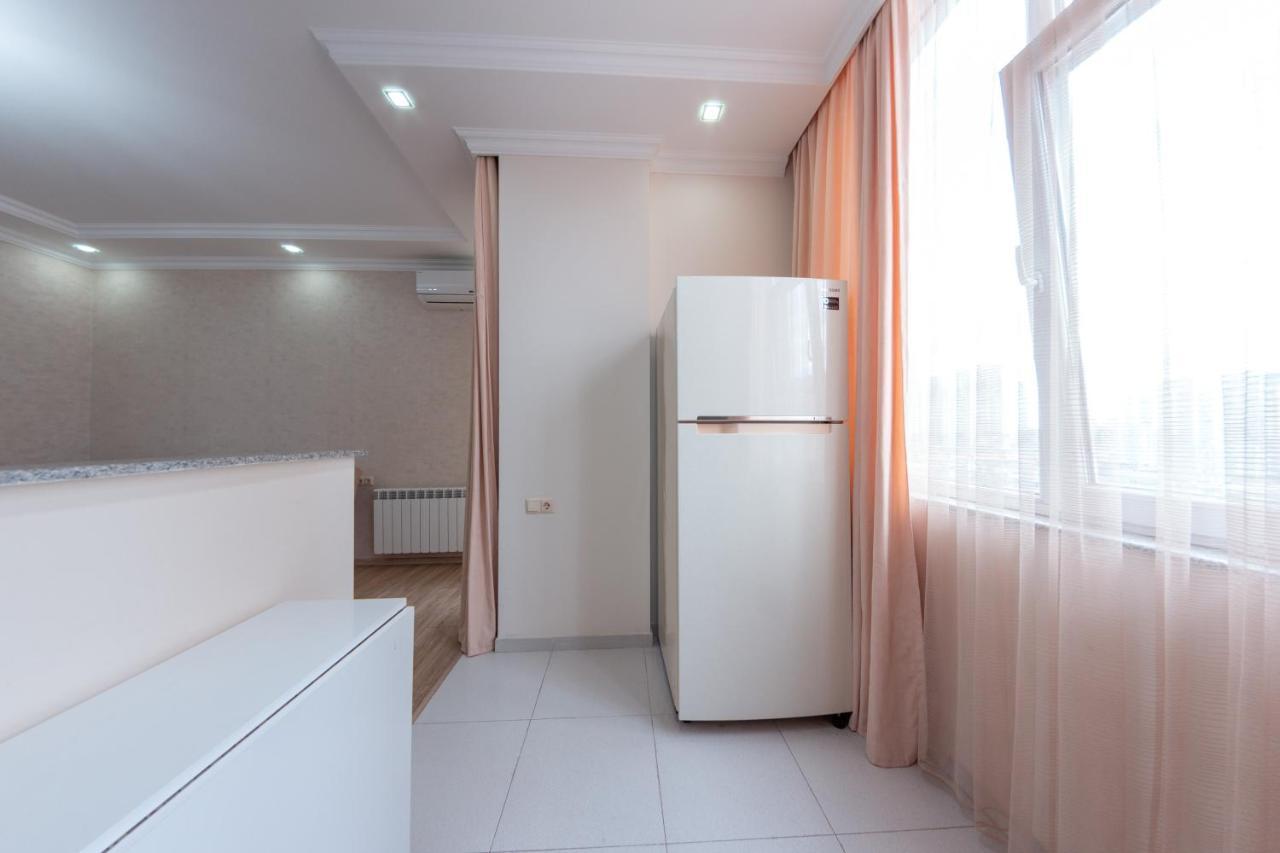 5 Apartment In One Boulding - Near Stadium 바투미 외부 사진